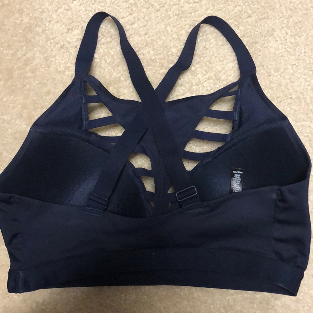 VICTORIA SPORT - Picture 2 of 3